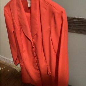 Wear about skirt and blazer set